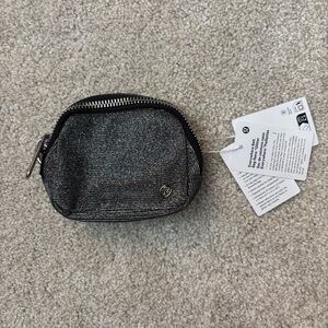 Lululemon Everywhere Belt Bag Nano Glitter Silver NWT